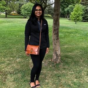 Meet your Posher, Fabiha